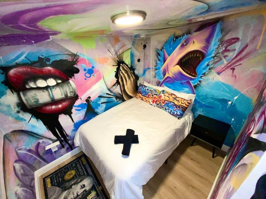 Cozy & Colorful Miami Art Canvas W/Hottub & Murals Exterior foto